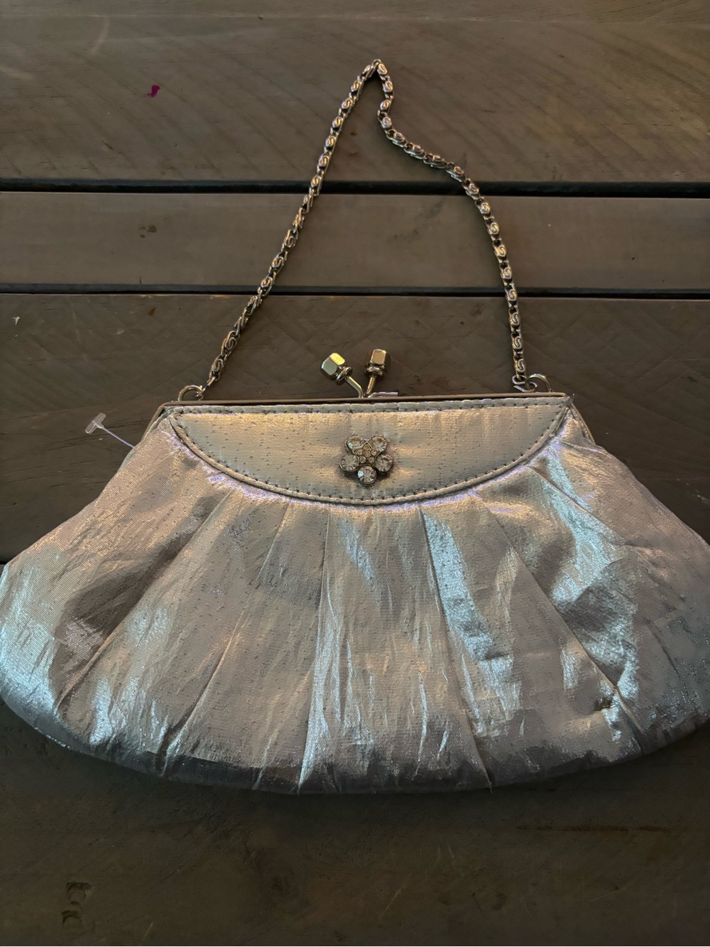 Vintage 1960s Silver Lame Evening Bag with Rhinestone Floral Clasp